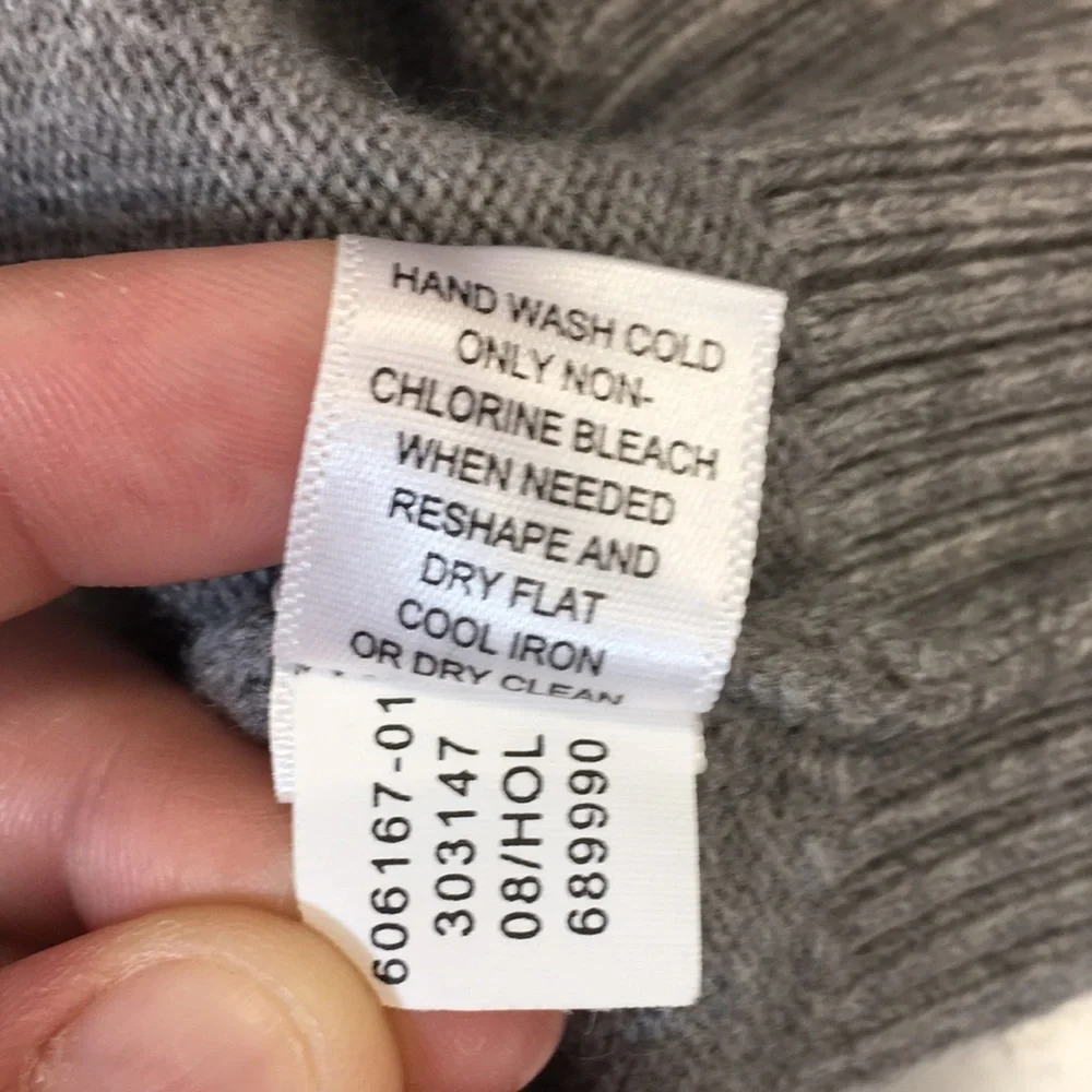 Banana Republic Gray Knit Extra‎ Fine Merino Wool Sweater Mens Medium Preppy